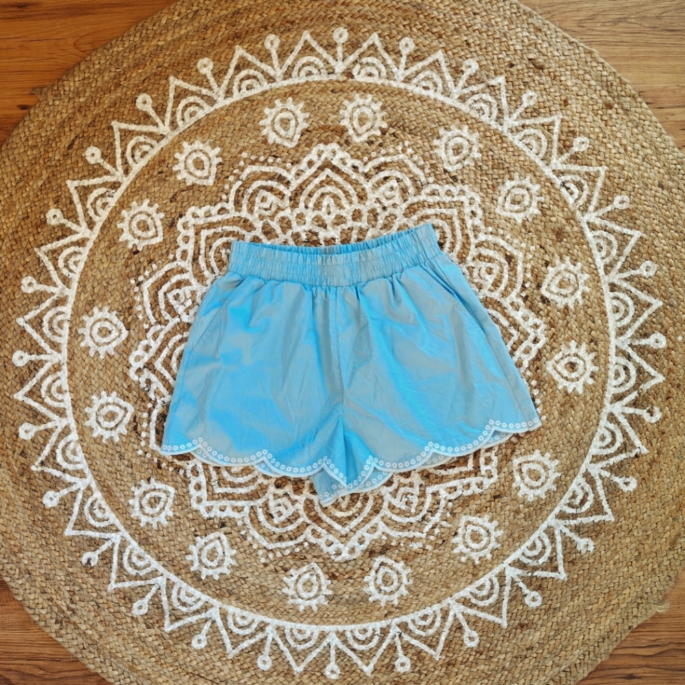 BNWT French Connection Light Blue Cotton Eyelet Shorts